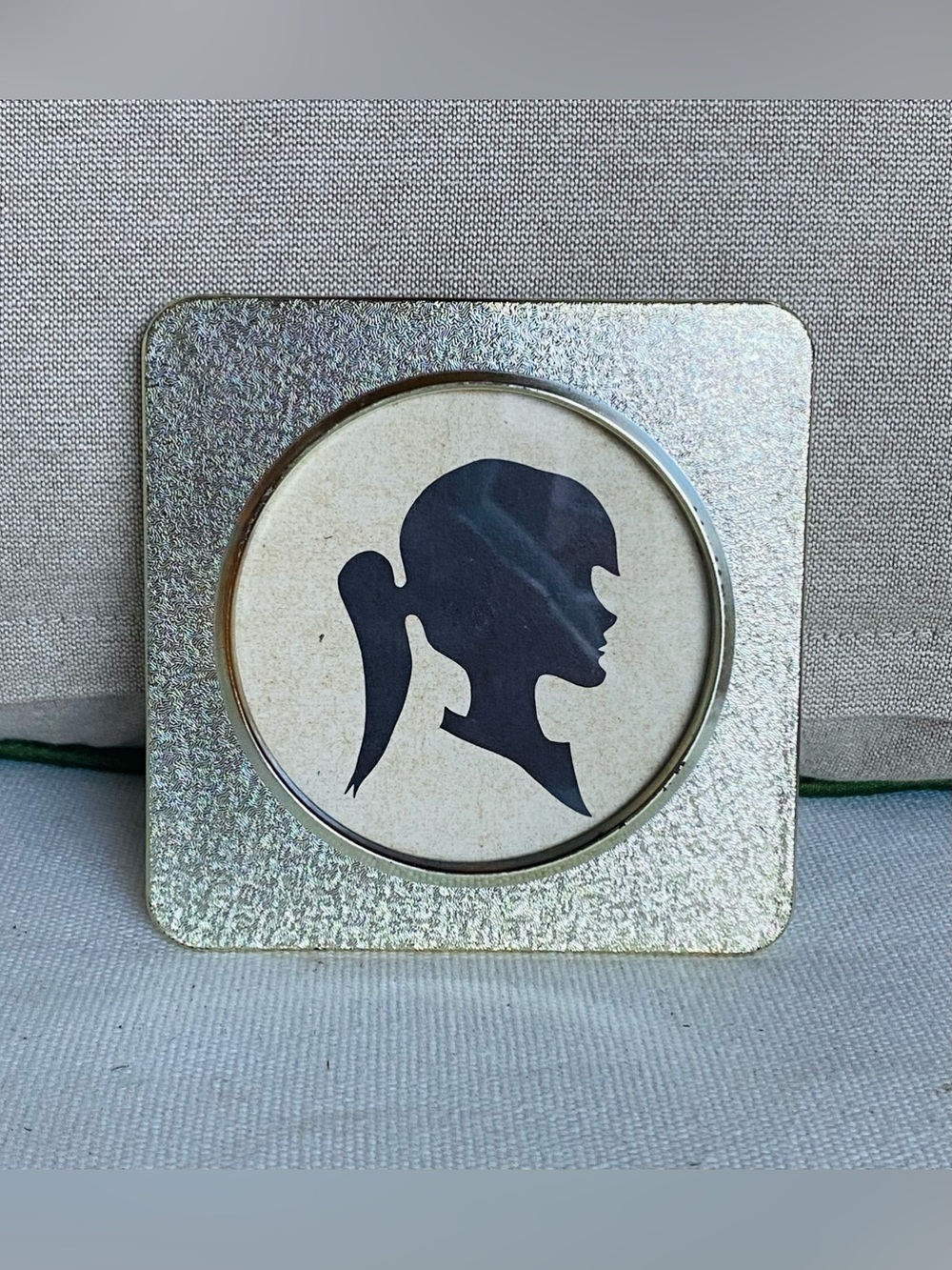 VTG 50s Vintage Ponytail Art Silhouette Miniature Tabletop Silver Plastic Frame